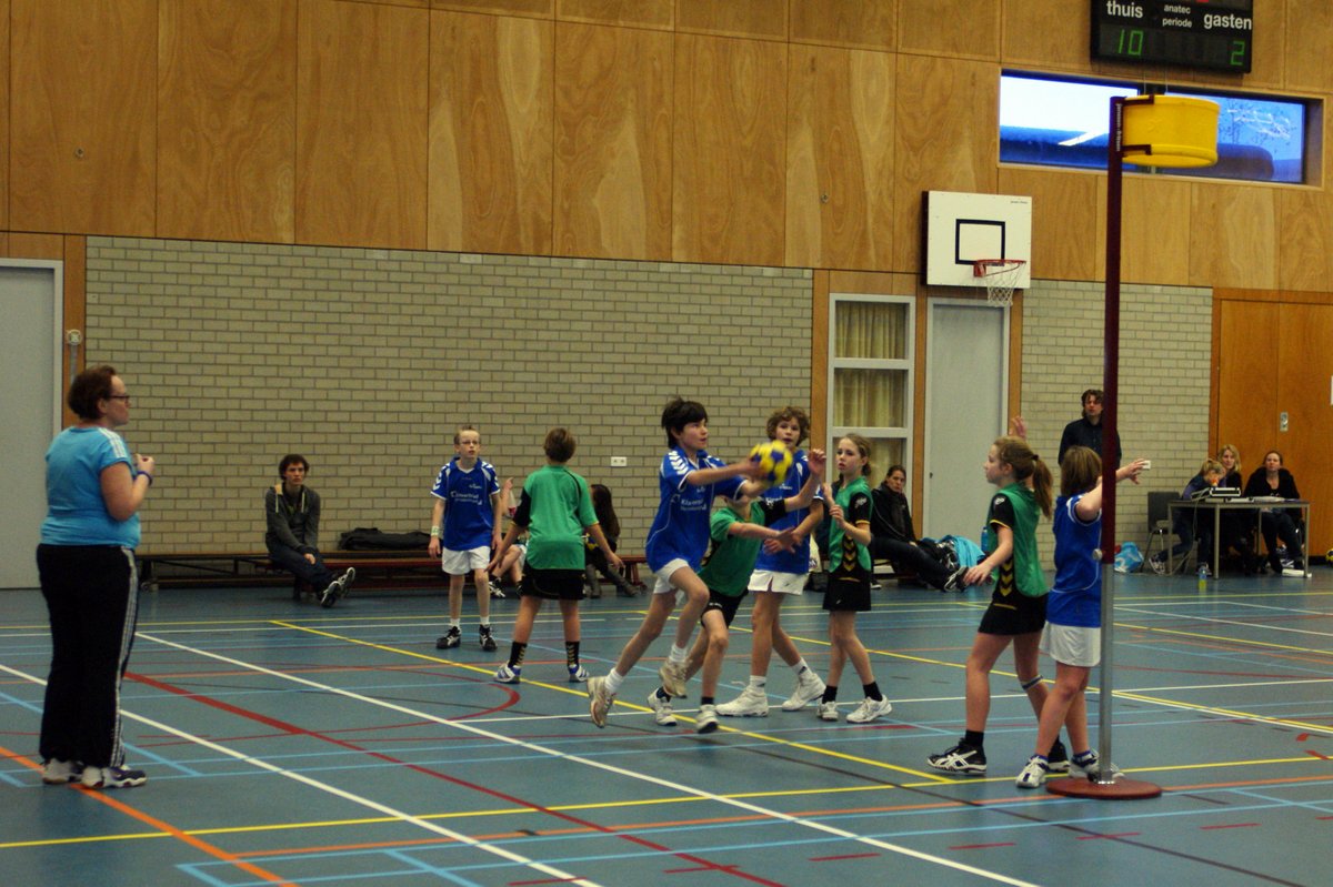 Korfbal D2  4 februari-014.JPG
